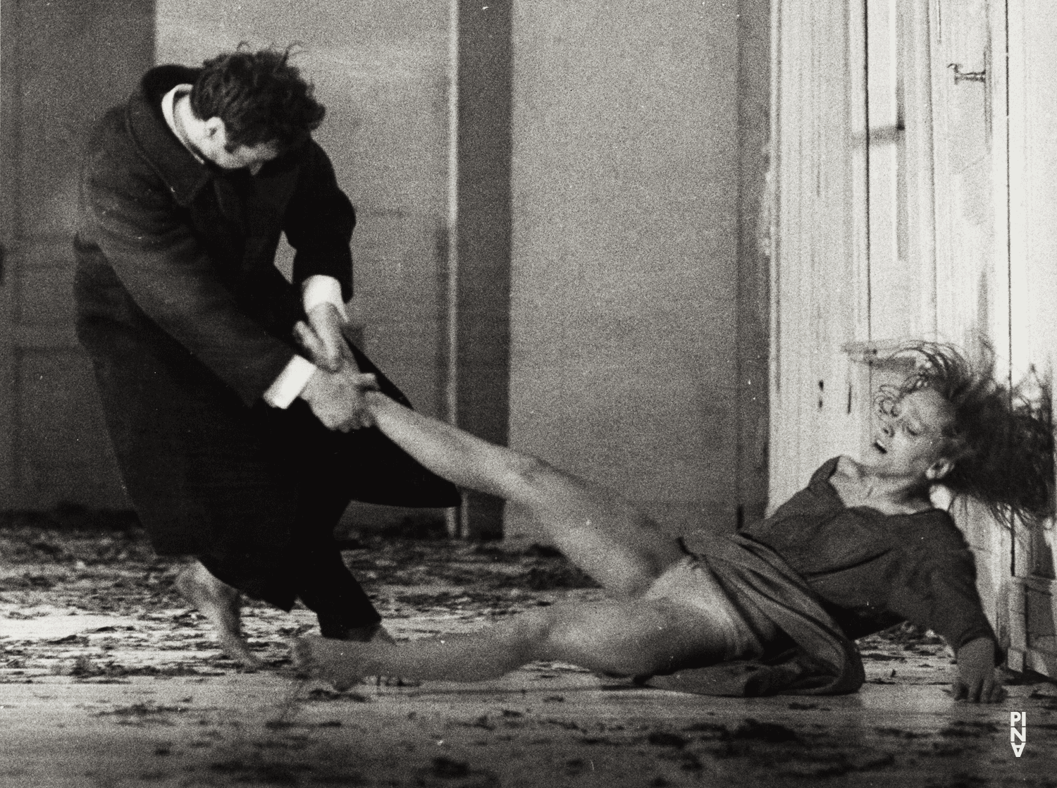 Jan Minařík and Marlis Alt in “Bluebeard. While Listening to a Tape Recording of Béla Bartók's Opera "Duke Bluebeard's Castle"” by Pina Bausch