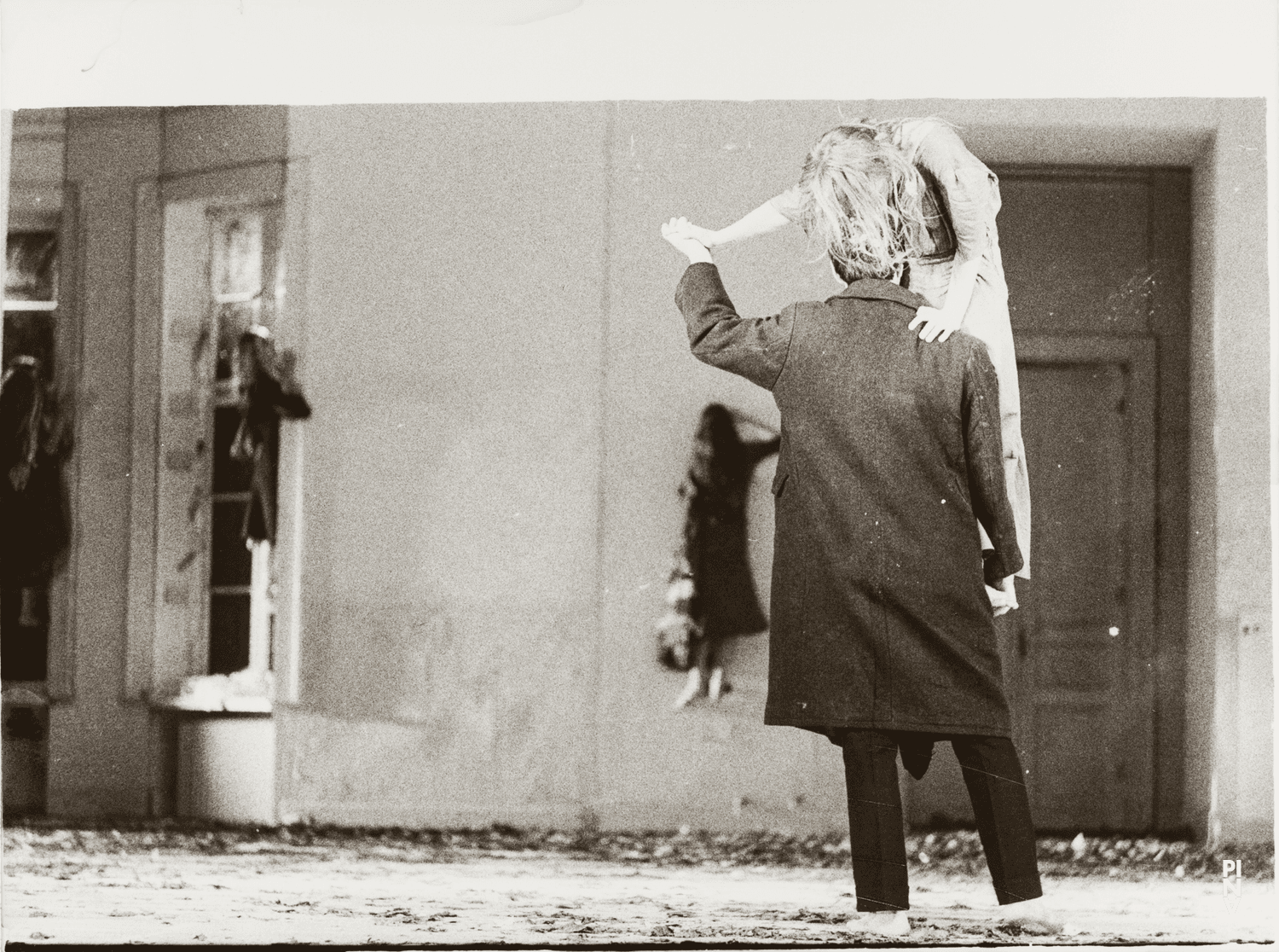 Marlis Alt and Dominique Mercy in “Bluebeard. While Listening to a Tape Recording of Béla Bartók's Opera "Duke Bluebeard's Castle"” by Pina Bausch