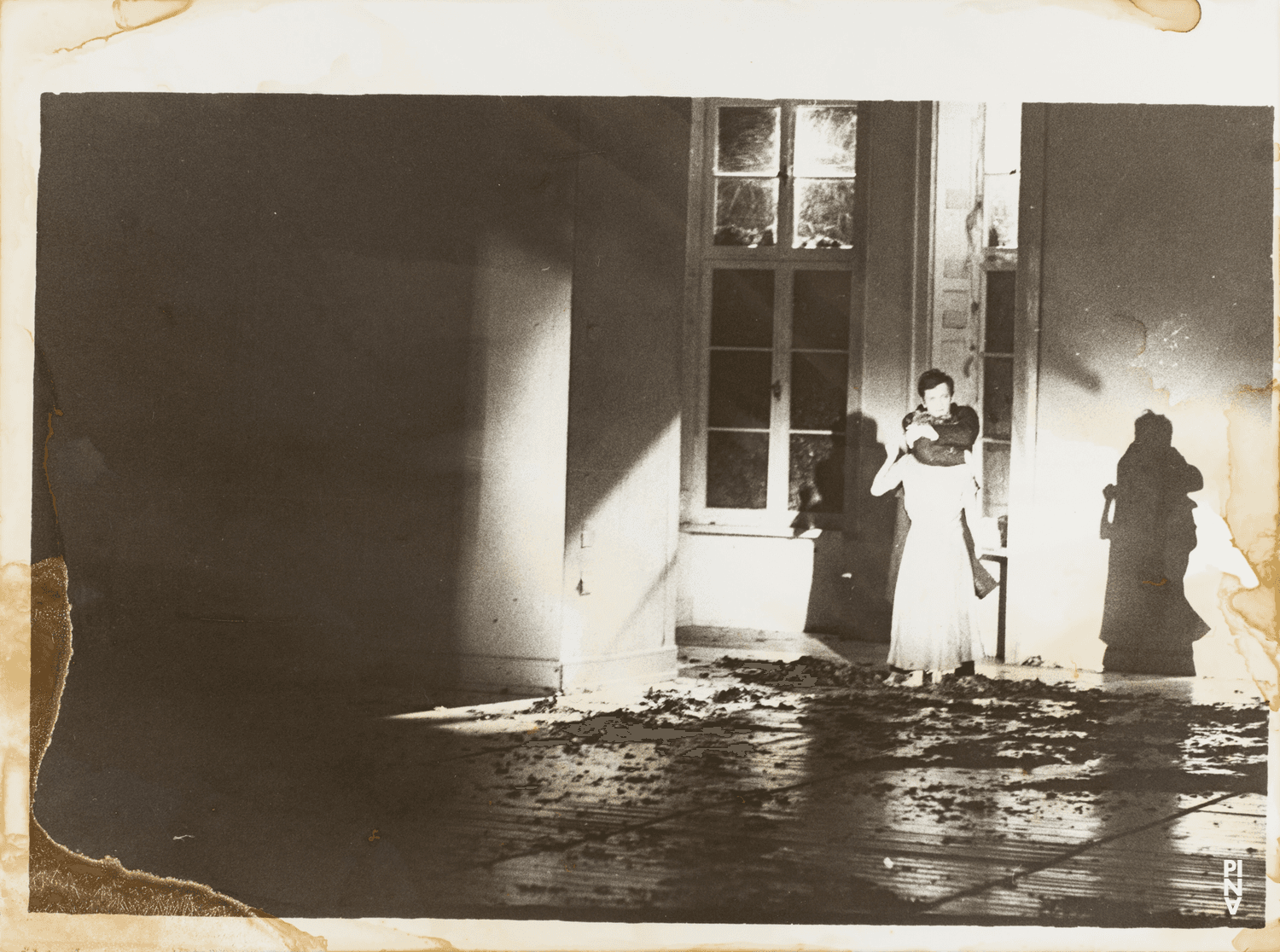 Marlis Alt und Jan Minařík in „Blaubart. Beim Anhören einer Tonbandaufnahme von Béla Bartóks Oper »Herzog Blaubarts Burg«“ von Pina Bausch