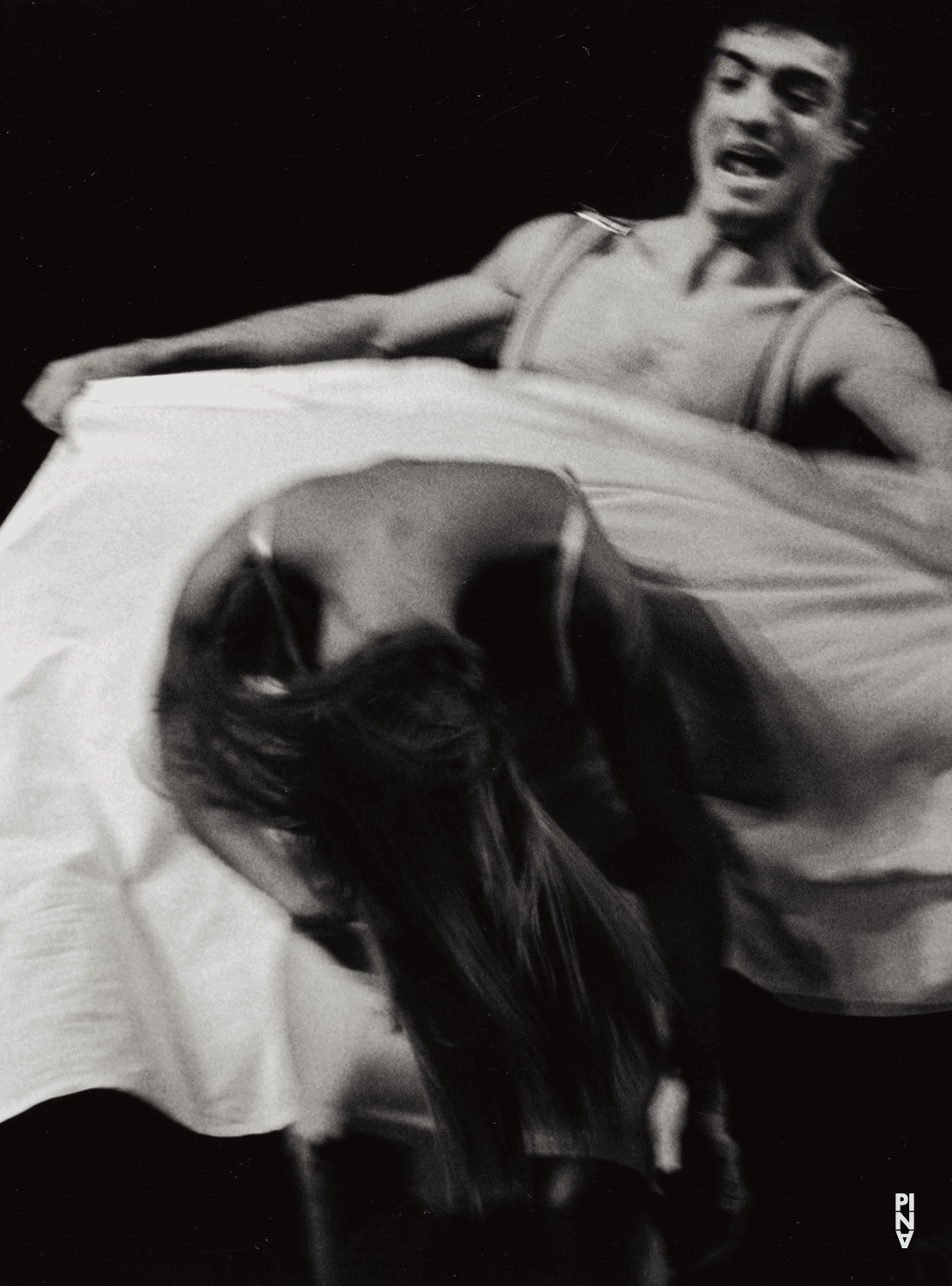 Antonio Carallo in „Blaubart. Beim Anhören einer Tonbandaufnahme von Béla Bartóks Oper »Herzog Blaubarts Burg«“ von Pina Bausch