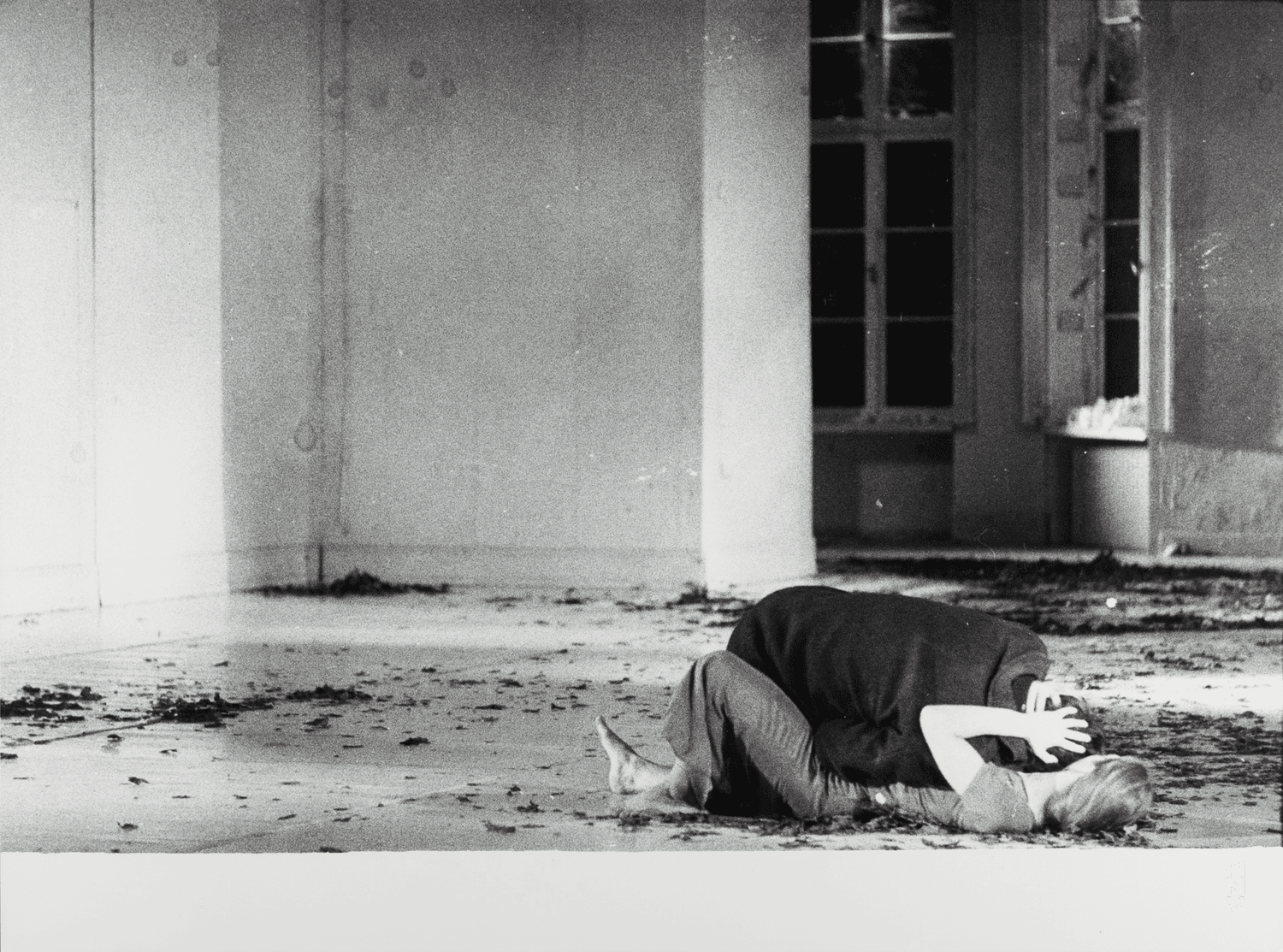 Marlis Alt and Jan Minařík in “Bluebeard. While Listening to a Tape Recording of Béla Bartók's Opera "Duke Bluebeard's Castle"” by Pina Bausch