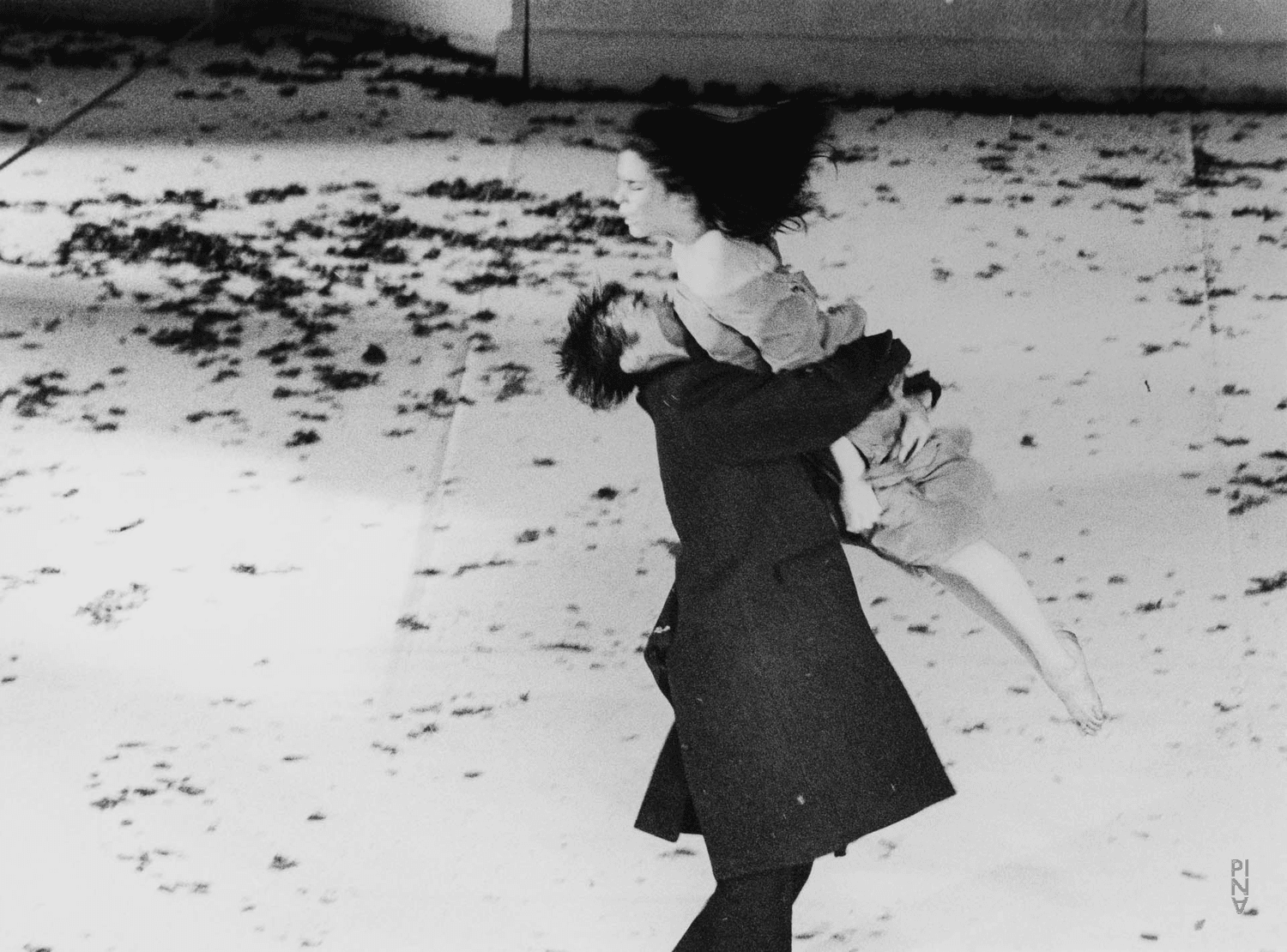 Antonio Carallo und Ruth Amarante in „Blaubart. Beim Anhören einer Tonbandaufnahme von Béla Bartóks Oper »Herzog Blaubarts Burg«“ von Pina Bausch
