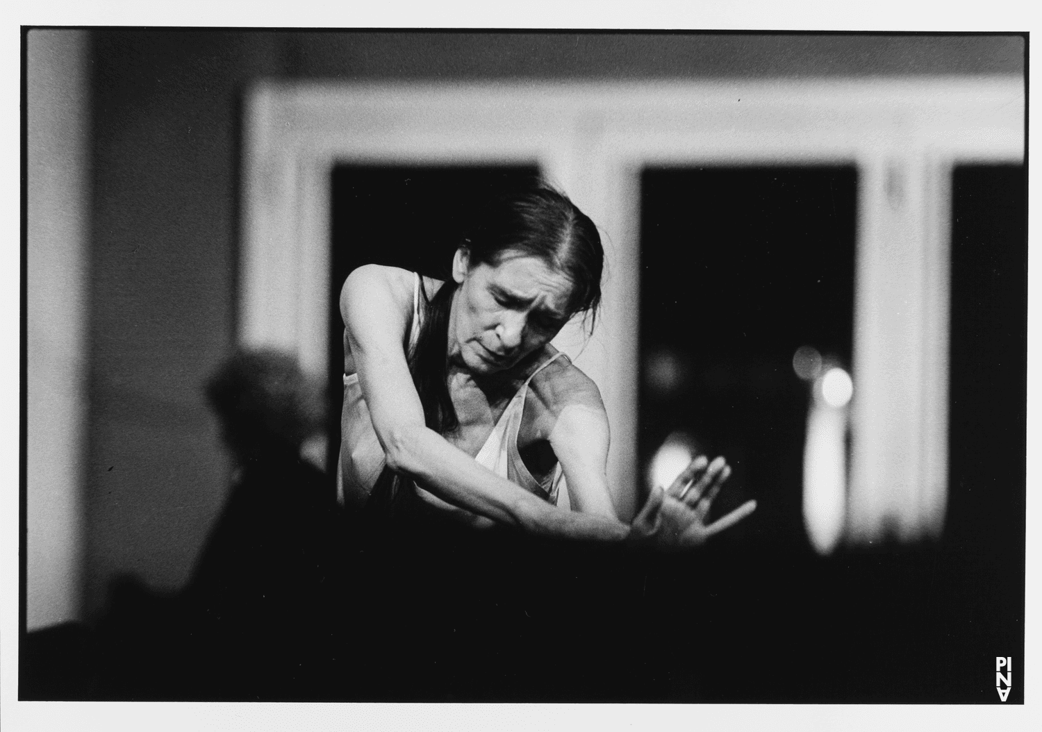 Pina Bausch dans « Café Müller » de Pina Bausch