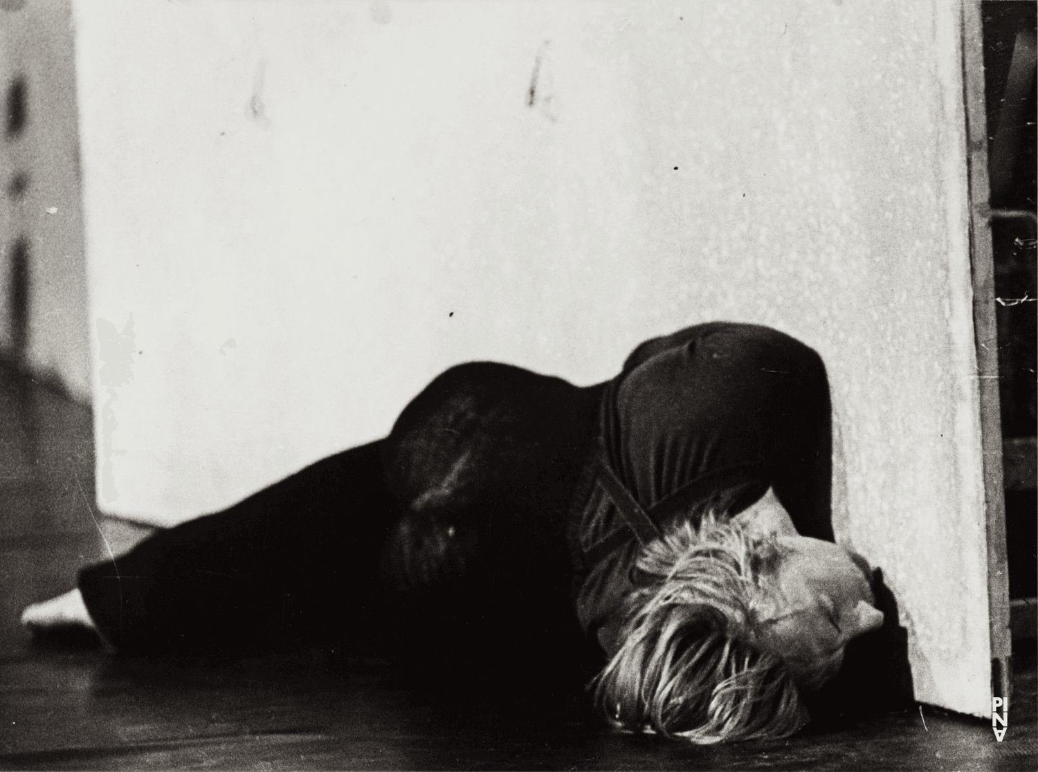 Dominique Mercy dans « Café Müller » de Pina Bausch