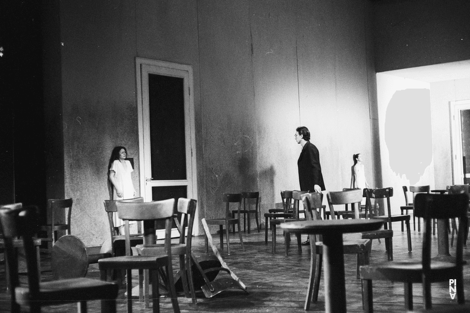 Jean Laurent Sasportes, Pina Bausch and Malou Airaudo in “Café Müller” by Pina Bausch