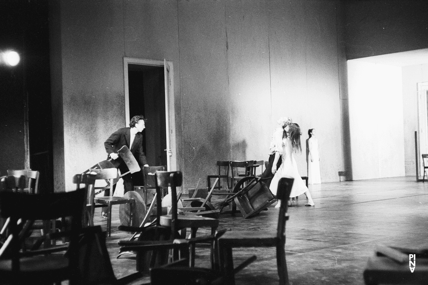„Café Müller“ von Pina Bausch