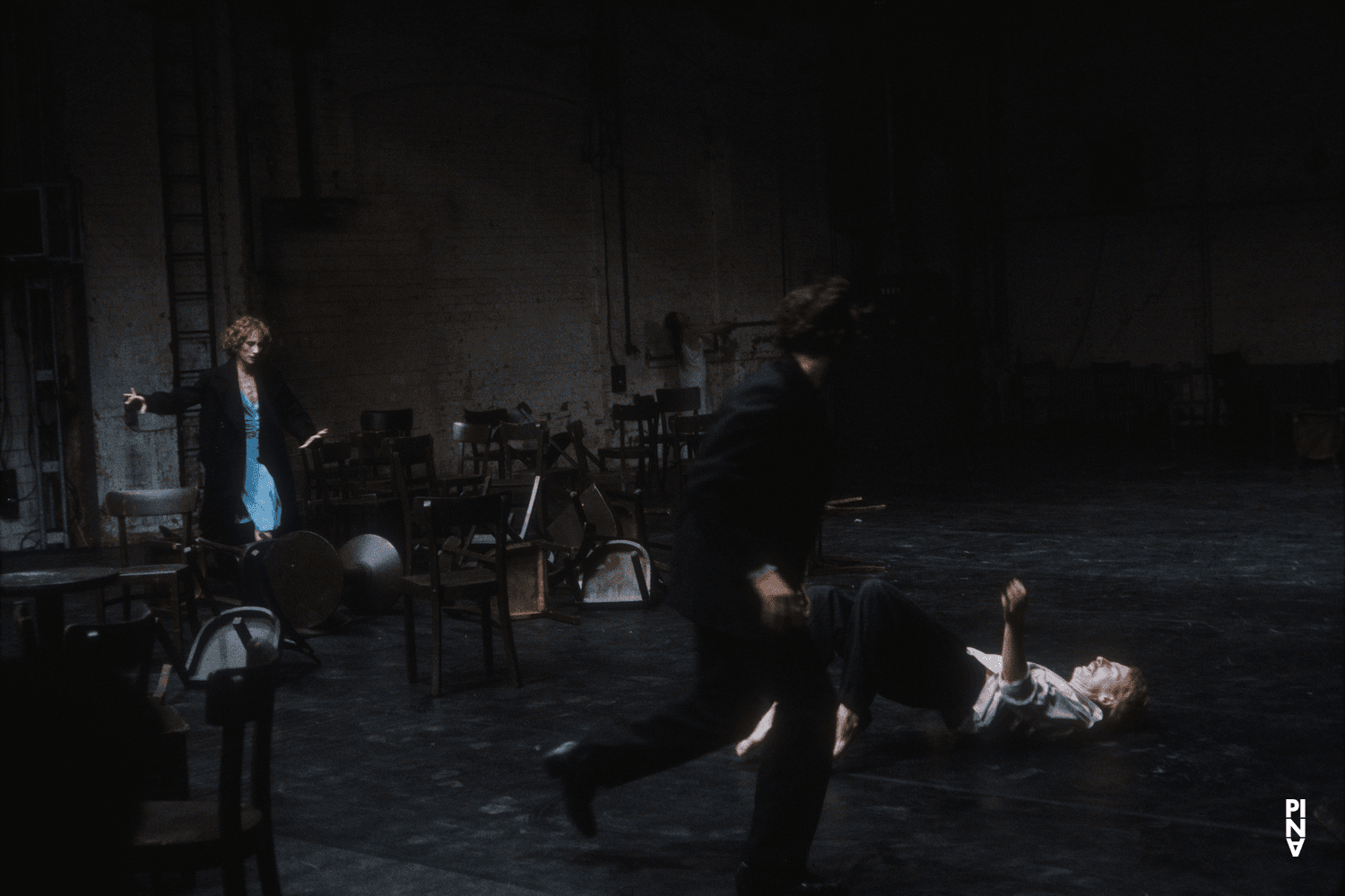 „Café Müller“ von Pina Bausch in der Kampnagelfabrik Hamburg