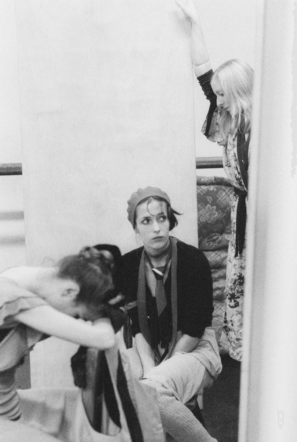 Barbara Passow-Diekamp et Stephanie Macoun dans « Ich bring dich um die Ecke… » de Pina Bausch