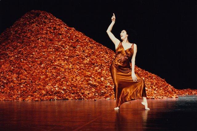 Cristiana Morganti in “Der Fensterputzer (The Window Washer)” by Pina Bausch, Nov. 8, 2006
