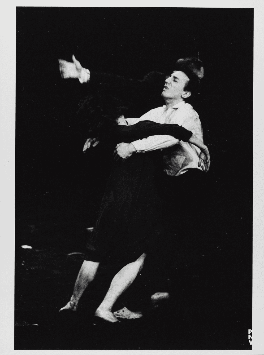 Jean Laurent Sasportes et Beatrice Libonati dans « Auf dem Gebirge hat man ein Geschrei gehört (Sur la montagne, on entendit un hurlement) » de Pina Bausch