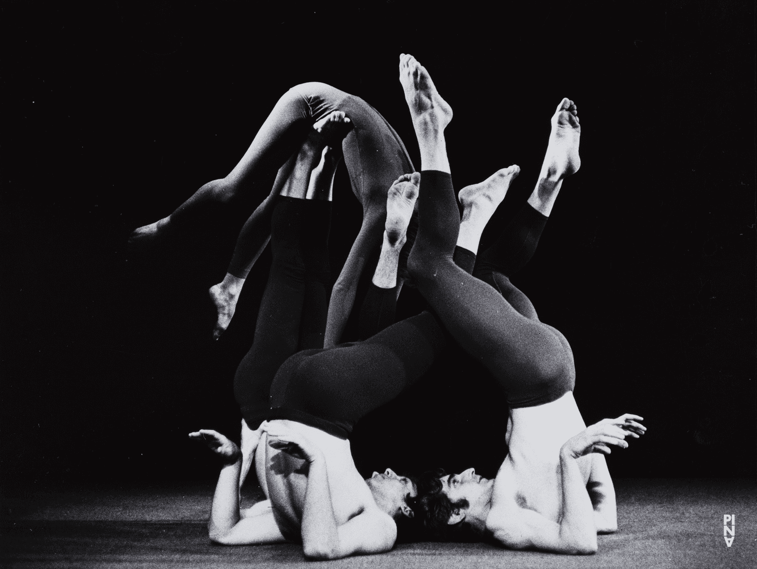 Ivan Neumann and Erika Fabry in “Im Wind der Zeit” by Pina Bausch