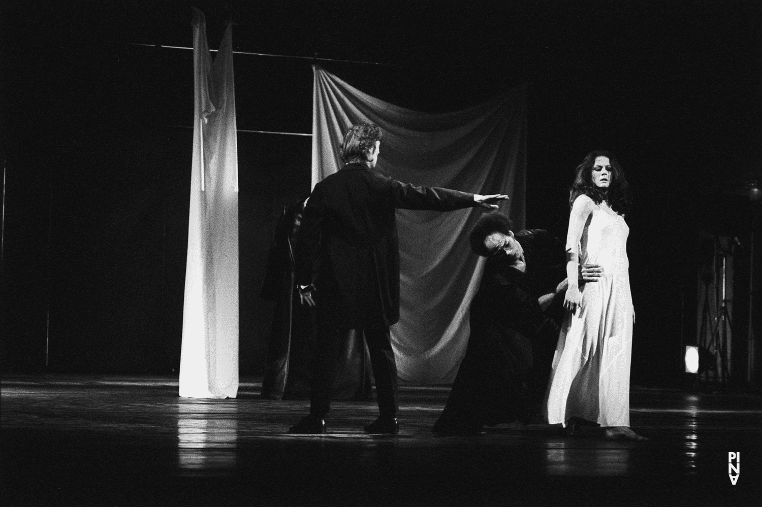 Carlos Orta and Malou Airaudo in “Iphigenie auf Tauris” by Pina Bausch with Tanztheater Wuppertal at Opernhaus Wuppertal (Germany), April 20, 1974