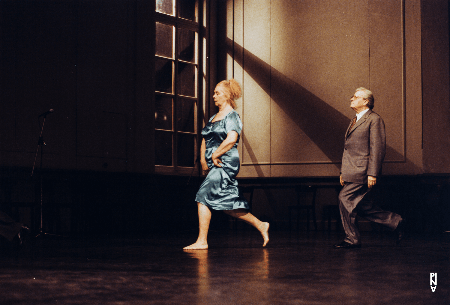 Hannelore Duwe und Alfred Siekmann in „Kontakthof. Mit Damen und Herren ab „65““ von Pina Bausch