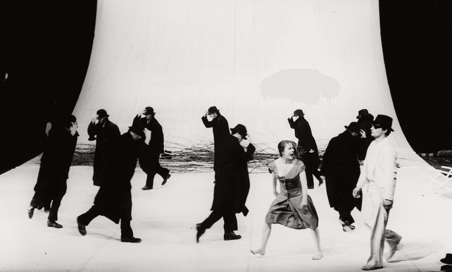 Max Volkert Martens and Josephine Ann Endicott in “Come Dance With Me” by Pina Bausch
