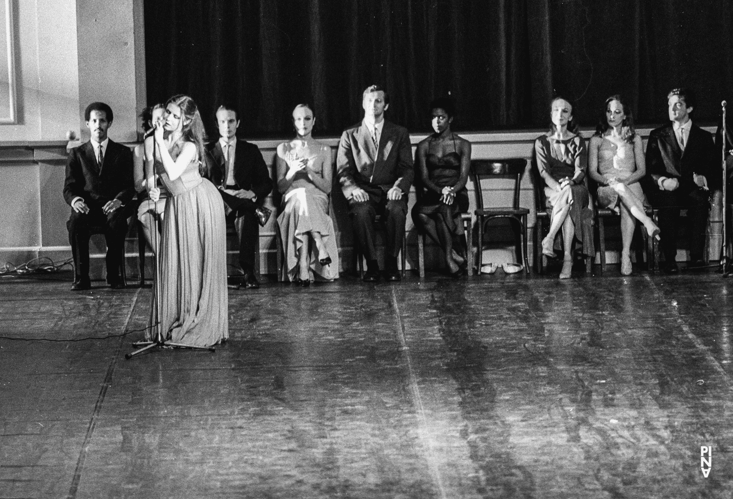 „Kontakthof“ von Pina Bausch im Opernhaus Wuppertal