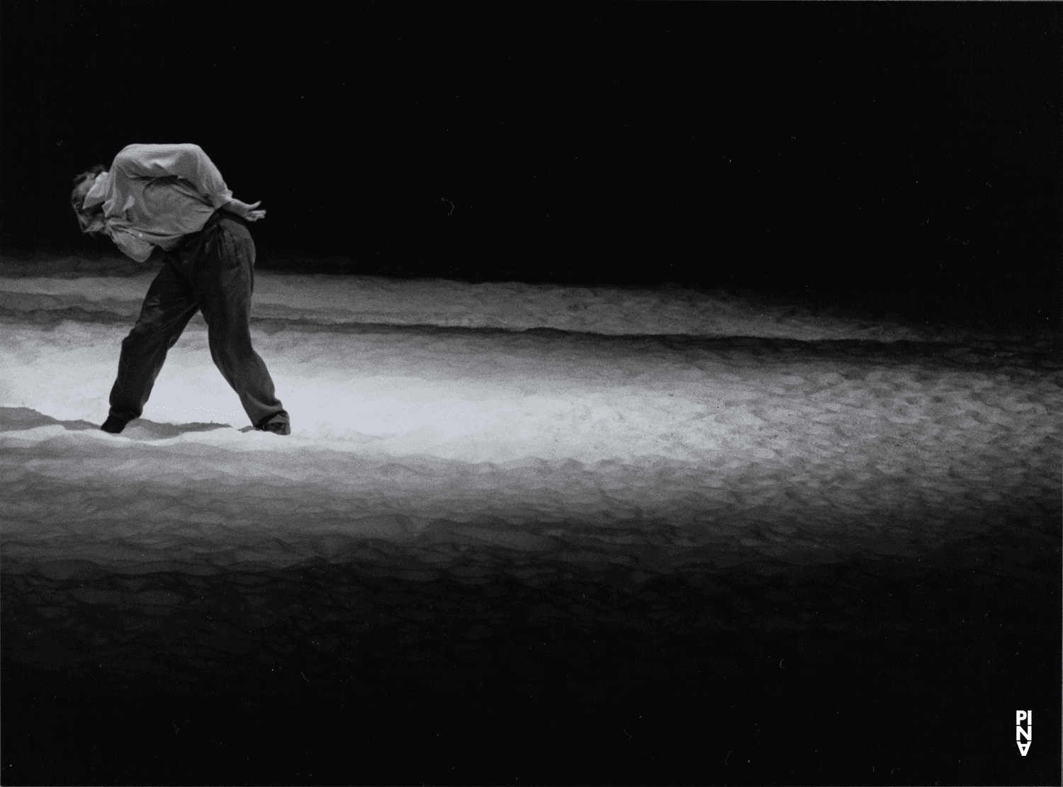 Bernd Uwe Marszan in “Tanzabend II” by Pina Bausch