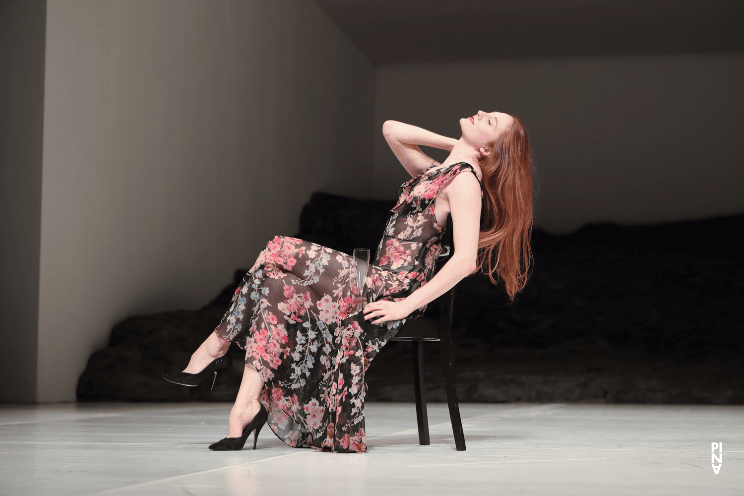 Breanna O'Mara in „Masurca Fogo“ von Pina Bausch mit Tanztheater Wuppertal im Opernhaus Wuppertal (Deutschland), 28. März 2018