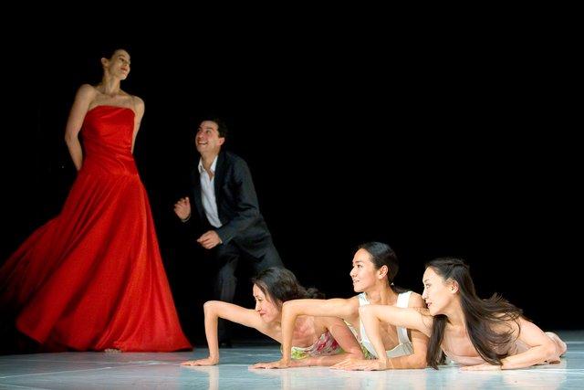 “"... como el musguito en la piedra, ay si, si, si ..." (Like Moss on the Stone)” by Pina Bausch with Tanztheater Wuppertal at Opernhaus Wuppertal (Germany), June 11, 2009