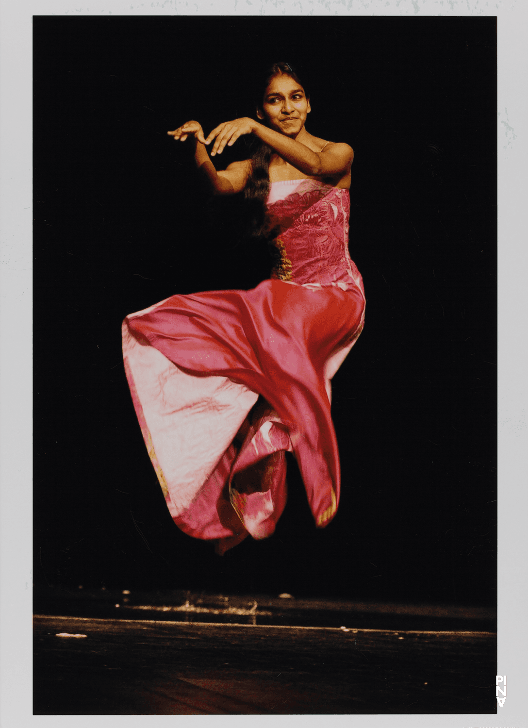 Shantala Shivalingappa in “Nefés” by Pina Bausch