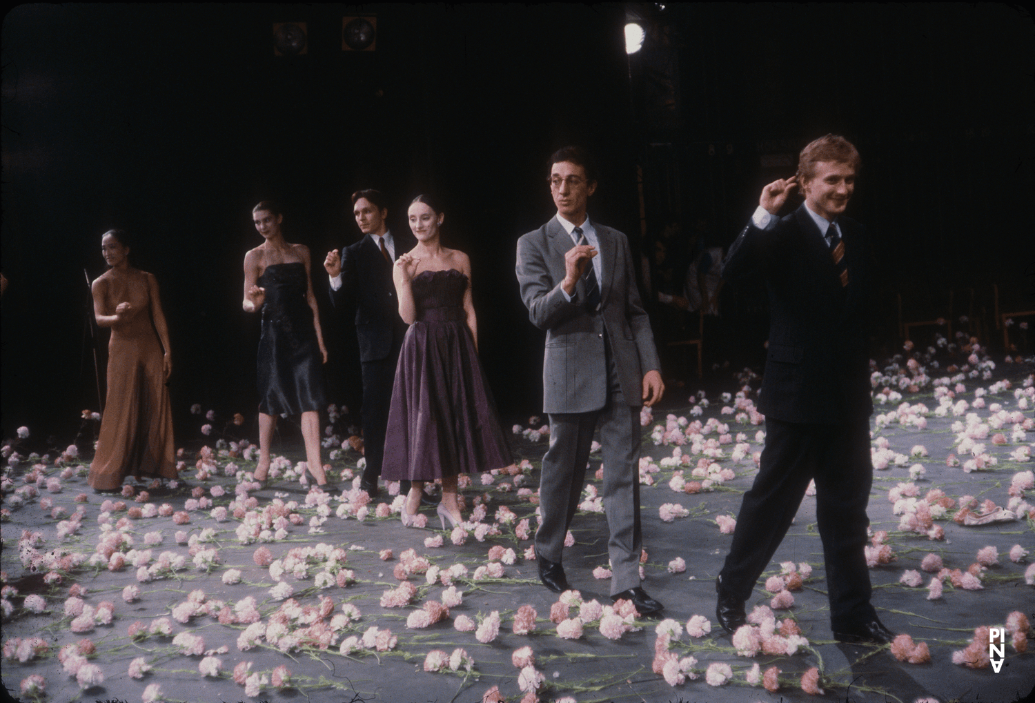 Photo de « Nelken (Les œillets) » de Pina Bausch