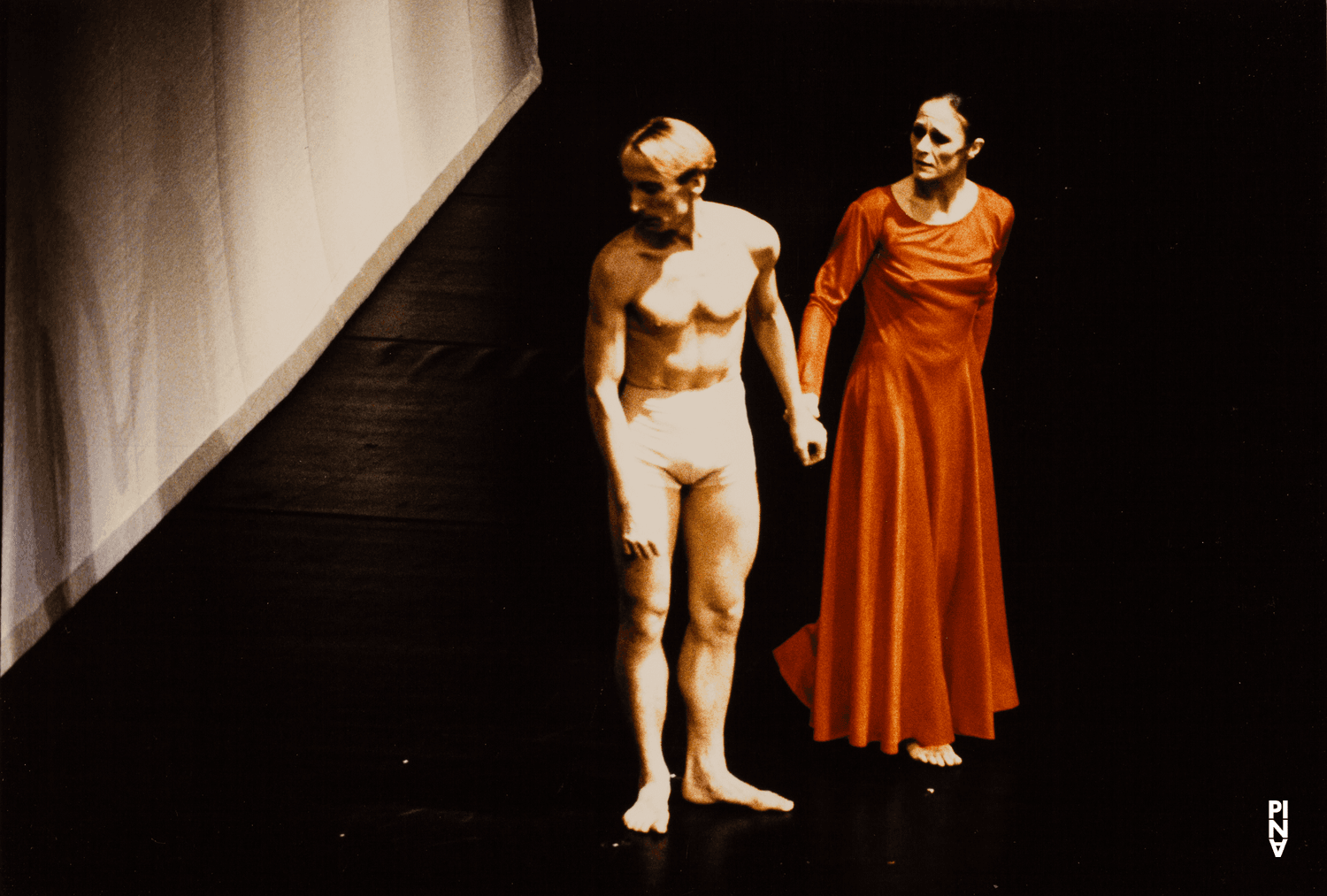 Dominique Mercy et Malou Airaudo dans « Orpheus und Eurydike » de Pina Bausch