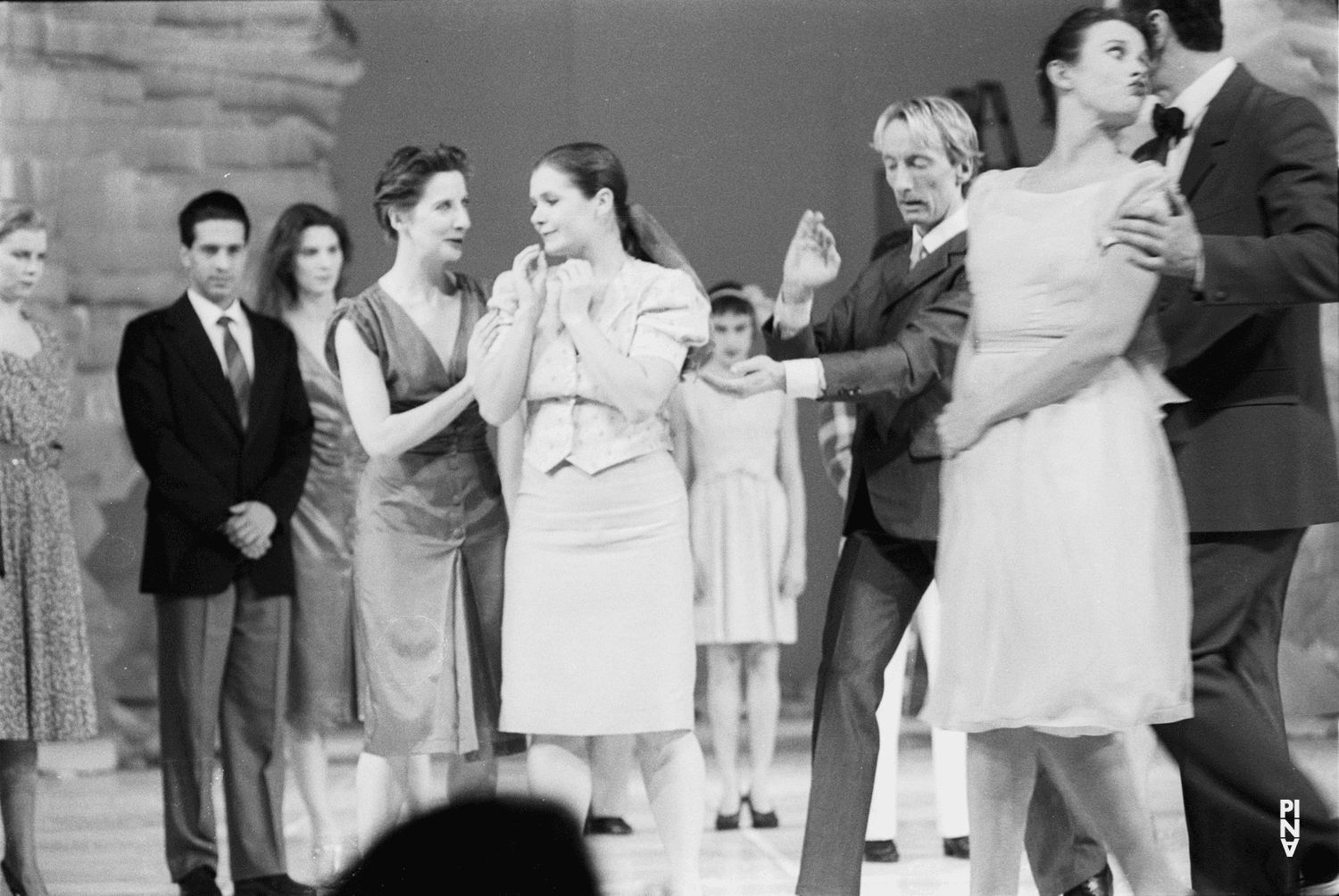 Photo de « Renate wandert aus (Renate quitte le pays) » de Pina Bausch