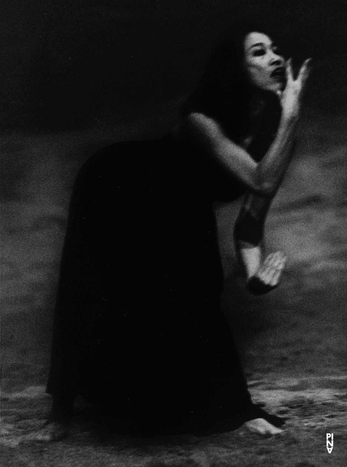 Mariko Aoyama in “Das Stück mit dem Schiff (The Piece with the Ship)” by Pina Bausch