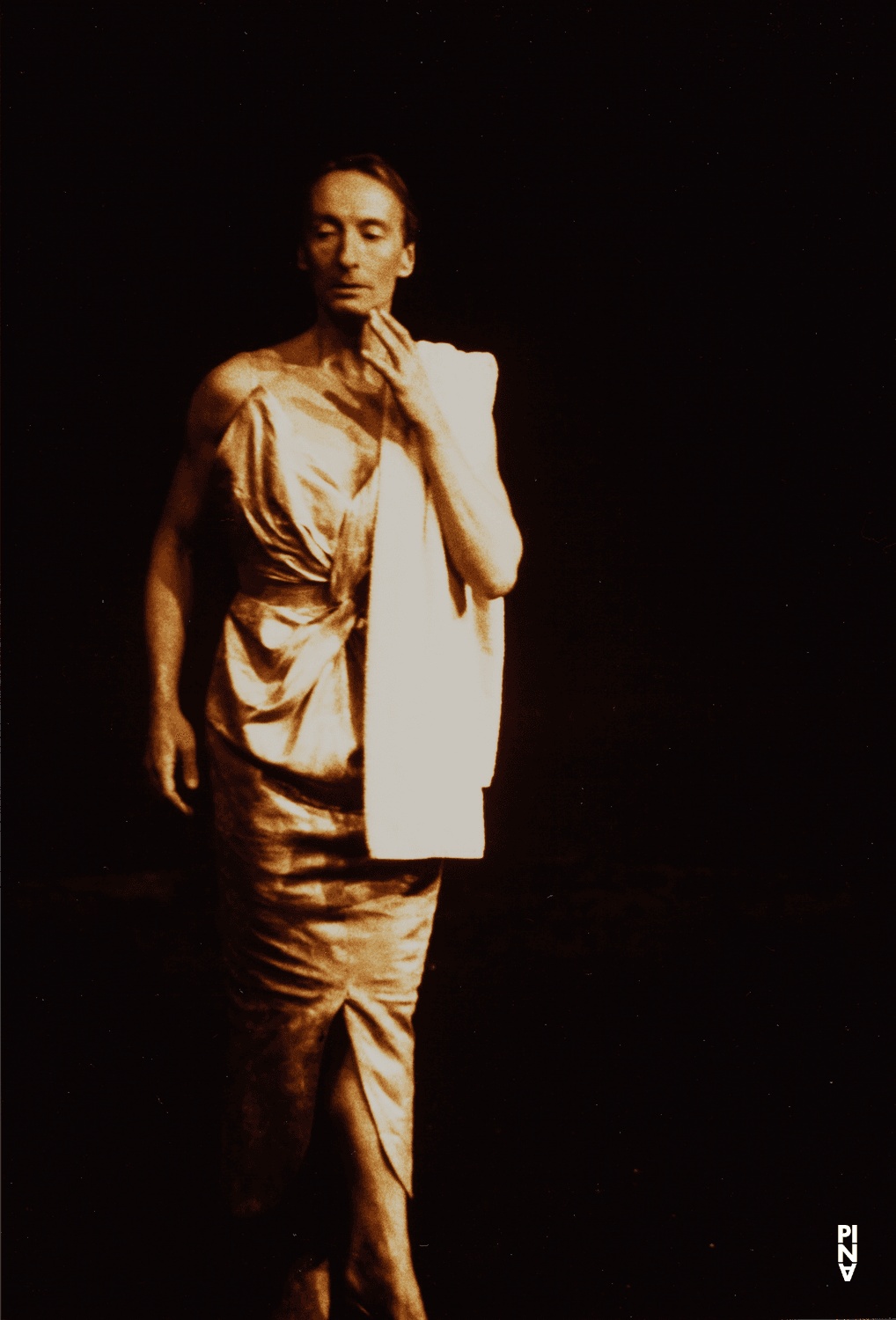 Dominique Mercy dans « Ein Trauerspiel (Jeu de deuil) » de Pina Bausch au Schauspielhaus Wuppertal, saison 1993/94