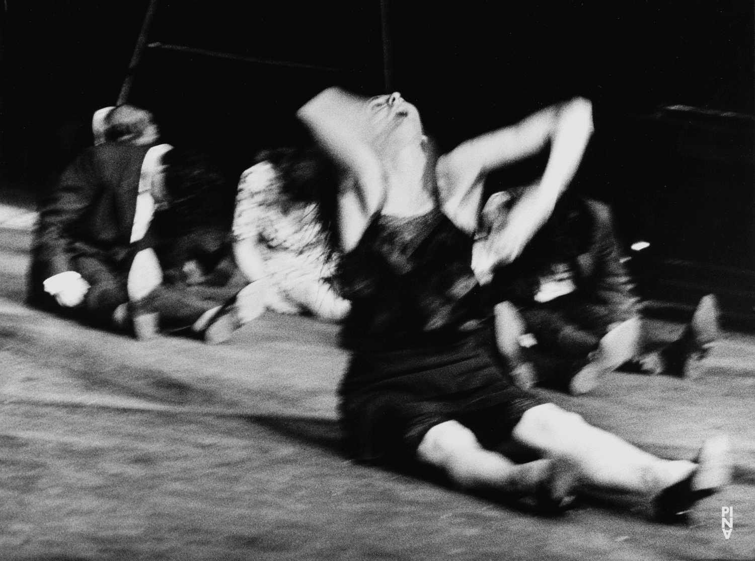 Héléna Pikon in „Viktor“ von Pina Bausch