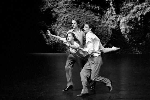 Pascal Merighi, Barbara Kaufmann and Michael Strecker in “Wiesenland” by Pina Bausch with Tanztheater Wuppertal at Théâtre de la Ville Paris (France), June 6, 2001