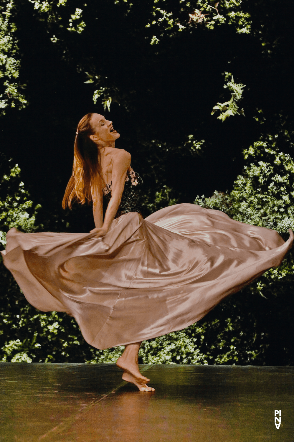 Julie Anne Stanzak in “Wiesenland” by Pina Bausch