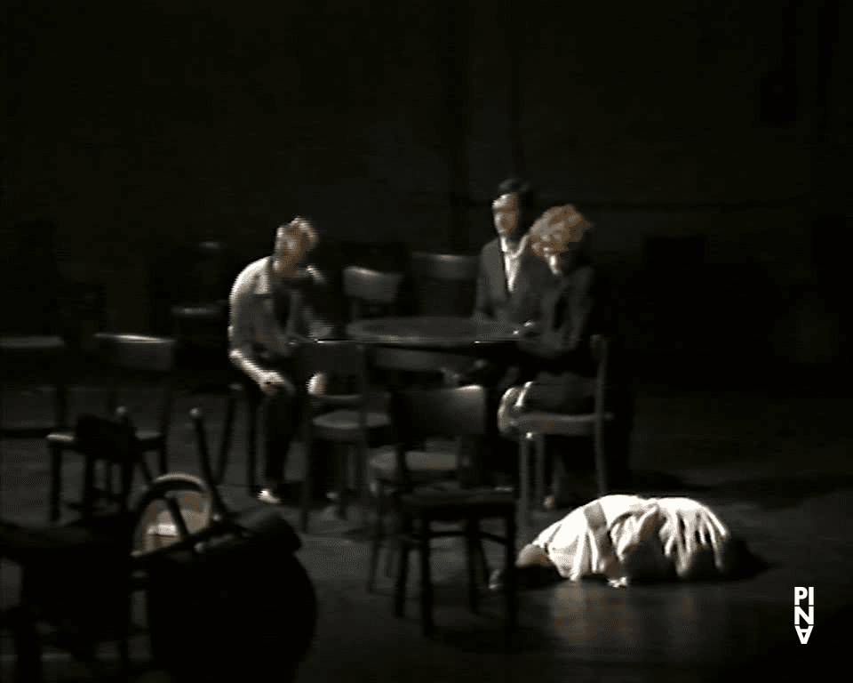 „Café Müller“ von Pina Bausch mit Tanztheater Wuppertal in Hamburg (Deutschland), 24. September 1984 (1/1)