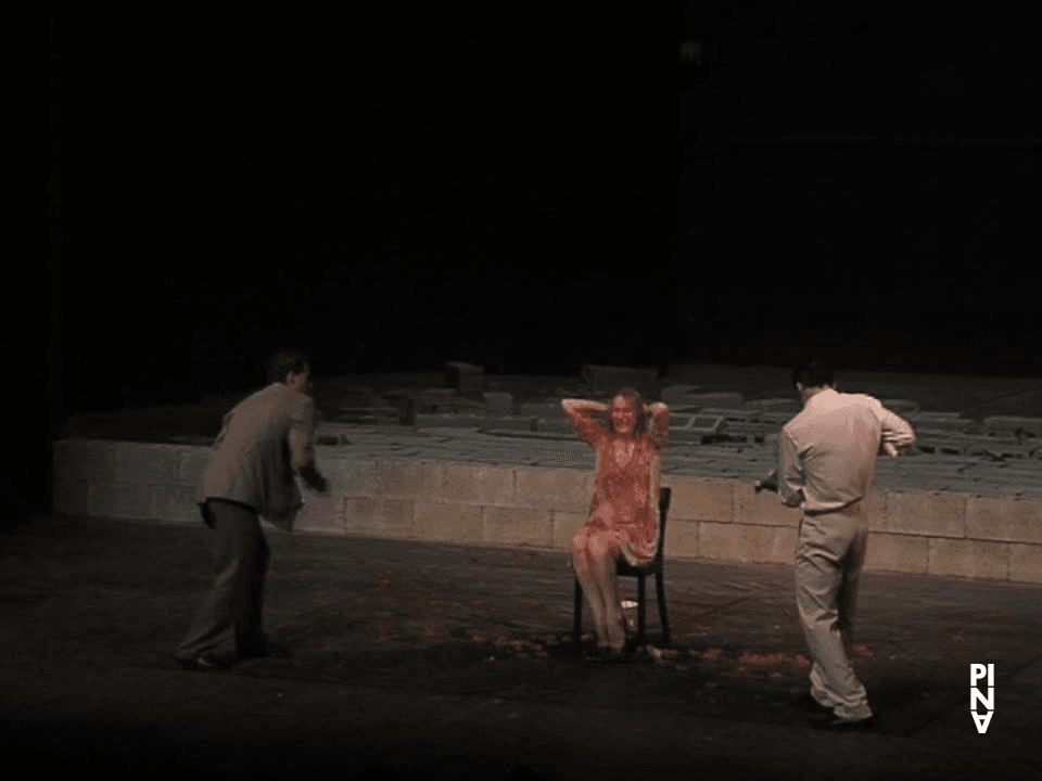 « Palermo Palermo » de Pina Bausch avec Tanztheater Wuppertal Wuppertal (Allemagne), 16 janvier 2011 (1/3)