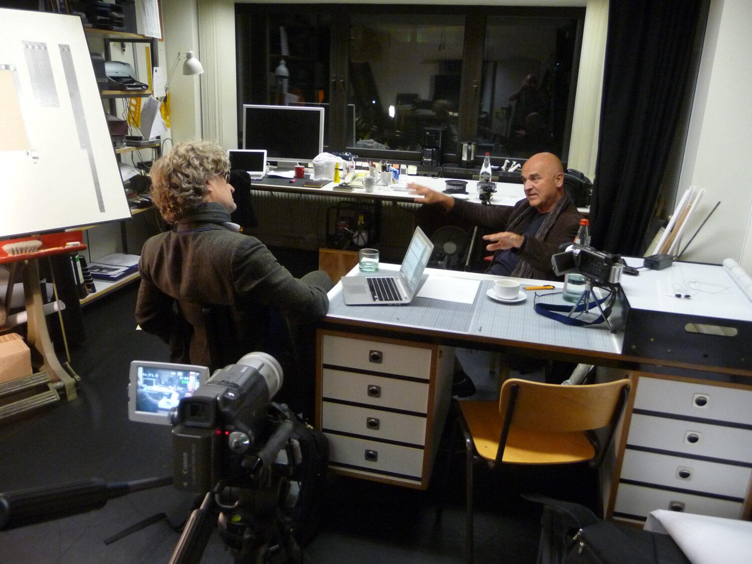 <p>Wim Wenders et Peter Pabst en discussion<br /></p>